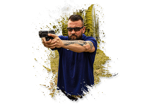 Lucas Silveira demonstrando técnica com pistola